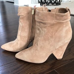 New Sam Edelman Tan booties with zipper